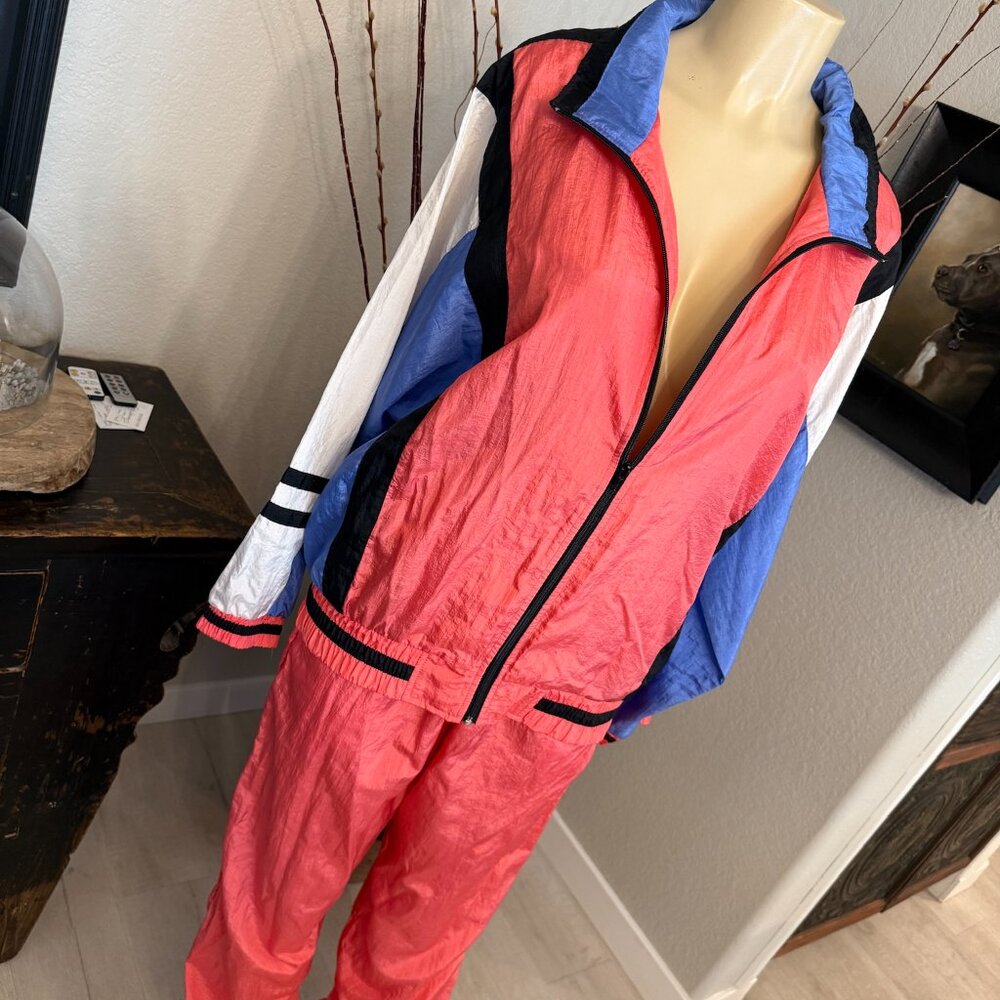 LAVON Track Suit colorblock jacket w/ solid color pants